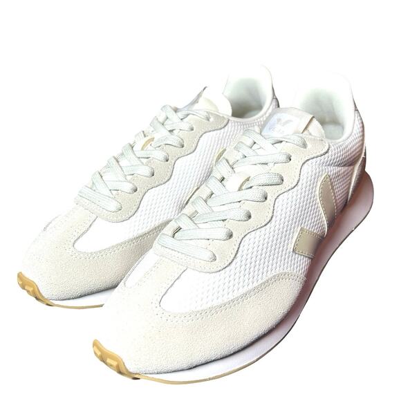 NWB VEJA Rio Branco II Alveomesh Sneakers White Pierre Size W-9, M-7 - Picture 1 of 9